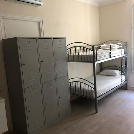 Hostel La Promenade House Nicea Zewnętrze zdjęcie