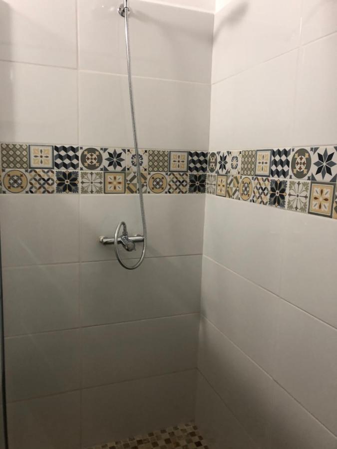 Hostel La Promenade House Nicea Zewnętrze zdjęcie