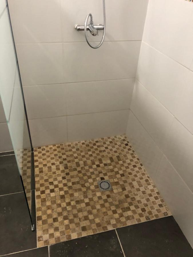 Hostel La Promenade House Nicea Zewnętrze zdjęcie