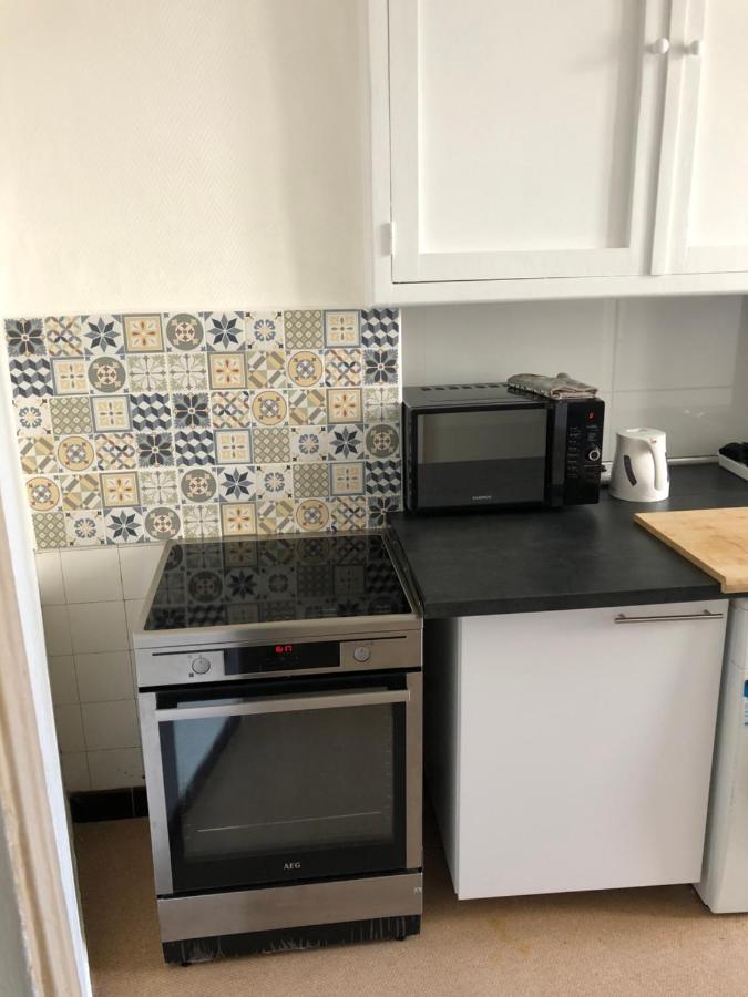 Hostel La Promenade House Nicea Zewnętrze zdjęcie